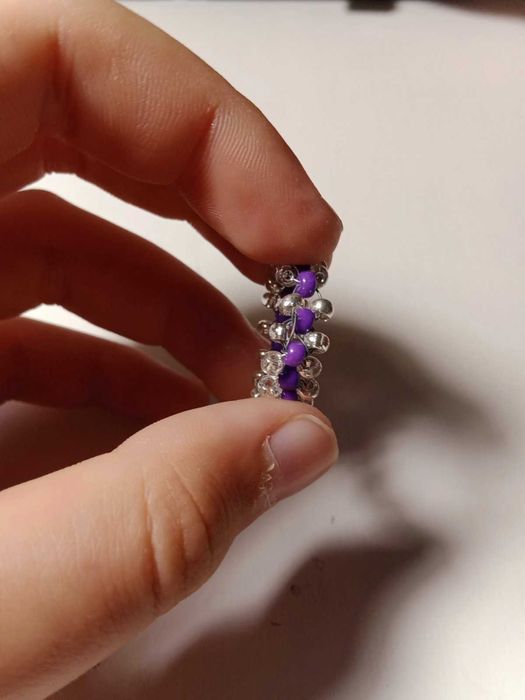 Pierścień z koralików