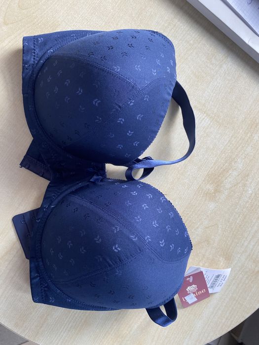 staniki Linaise w kwiatki, listki