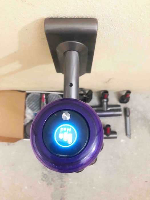 Aspirador Dysen v11 animal+ (bateria viciada)