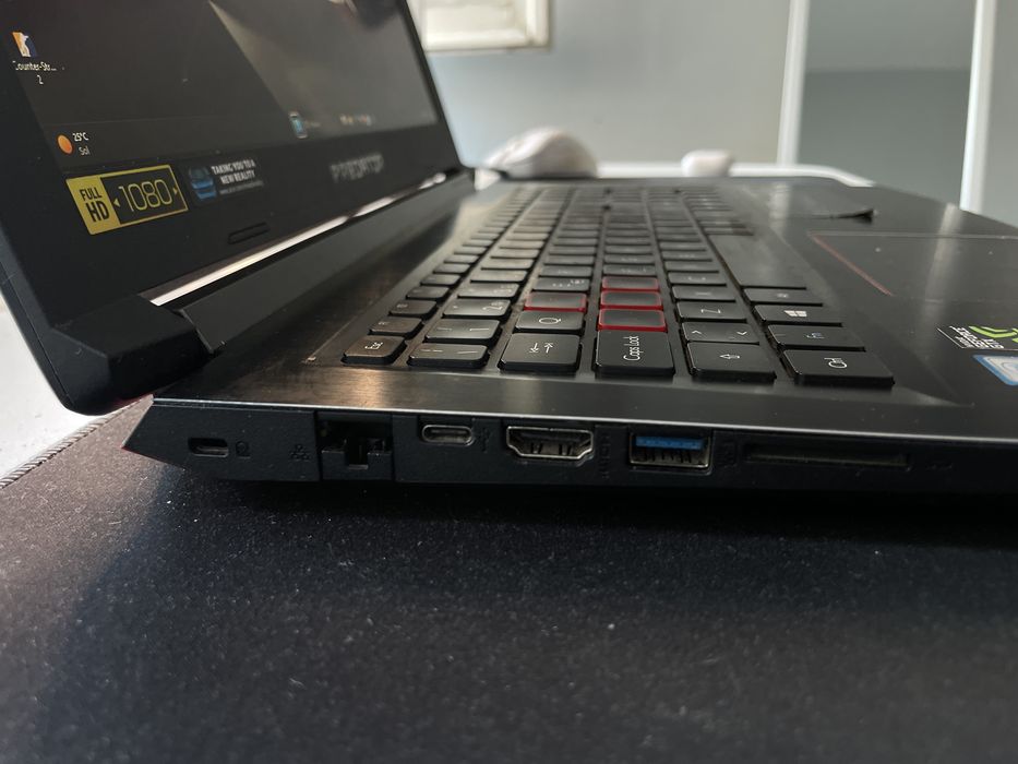 Acer Predator Helios 300 - PARA DESPACHAR!
