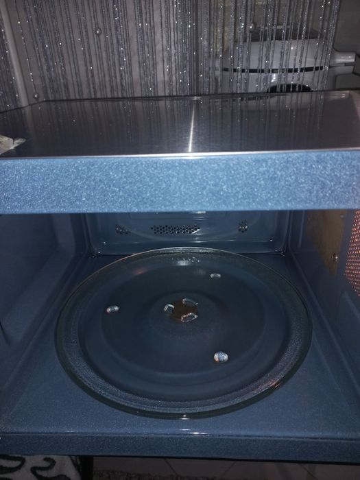 Мікрохвильова піч Самсунг