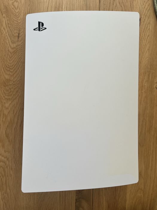 PlayStation 5 FAT + 7 gier + pad+ stacja chłodząco-ładująca