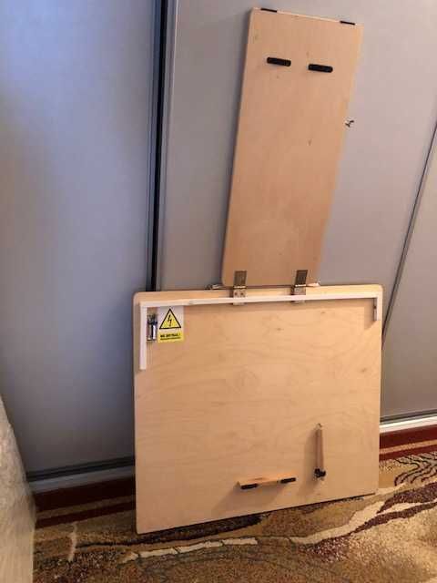 Tablica interaktywna z narzędziami, zabawka edukacyjna