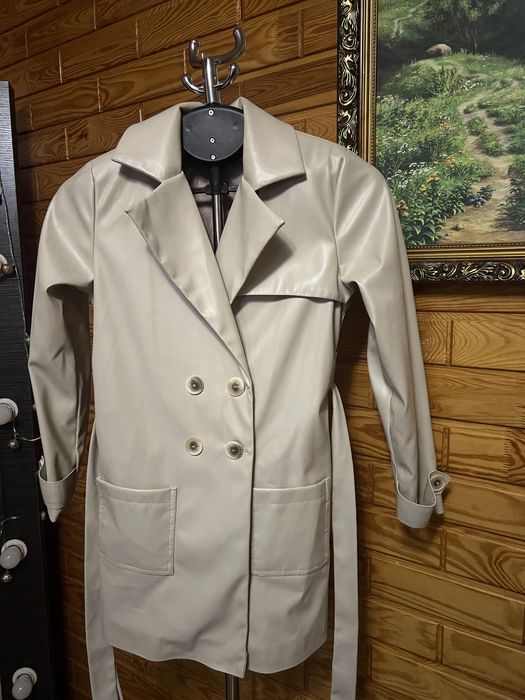 Стильний дитячий тренч від M. Chell Style у новому стані.