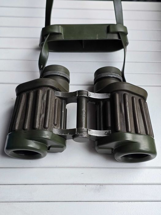 Lornetka Hensoldt Wetzlar 8X30 Dienstgllas Ogumowana z podziałka