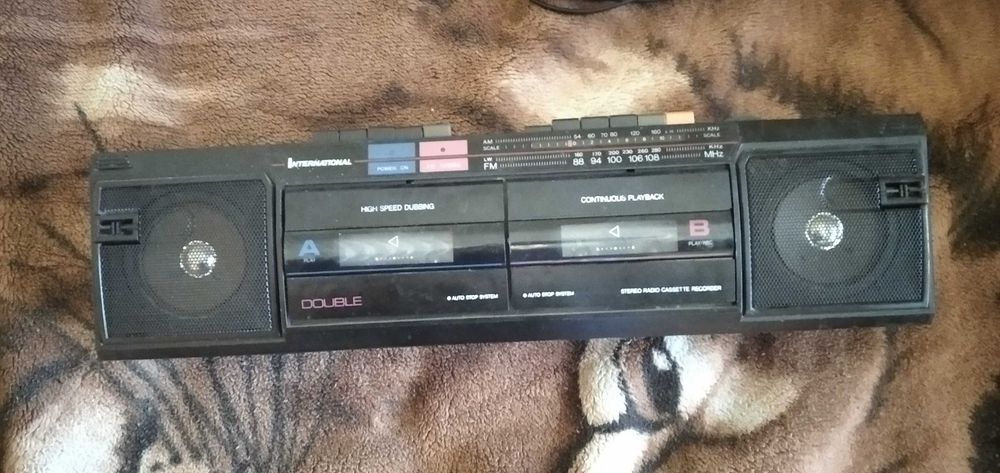 Магнітофон International AK-25