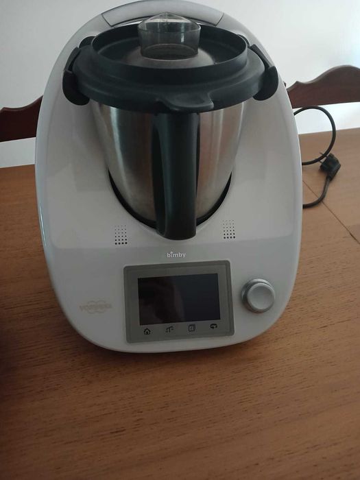 Bimby TM5 usada com lâmina nova mais acessórios