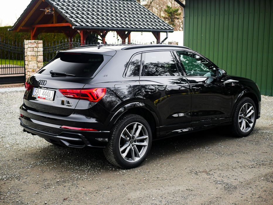 Audi Q3 AUDI Q3 2.0 TFSI S-line Bose NISKI przebieg PERFEKCYJNY