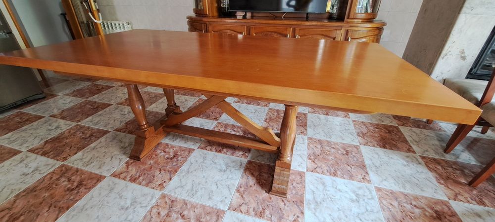 Mesa madeira maciça