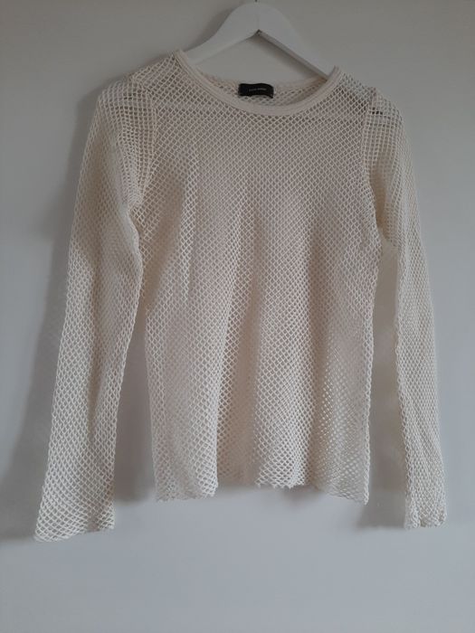 Jasna kremowa bluzka ażurkowa z długim rękawem Vero Moda