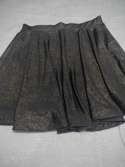 Saia brilhante tamanho XS