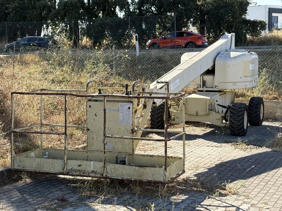 PLATAFORMA ELEVATÓRIA GÉNIE 4x4 Gasoleo