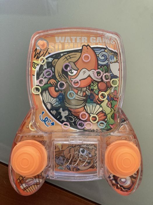 Varios brinquedos didaticos