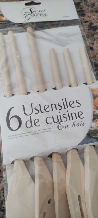 Kitchen Utensils425518924814755842