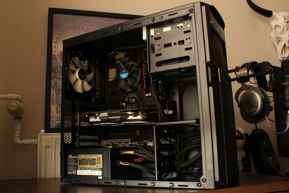 Wydajny komputer do pracy / grafiki / montażu – 24GB RAM, SSD, RX 570