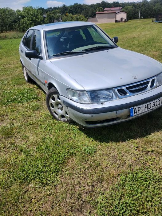 Samochód Saab 93