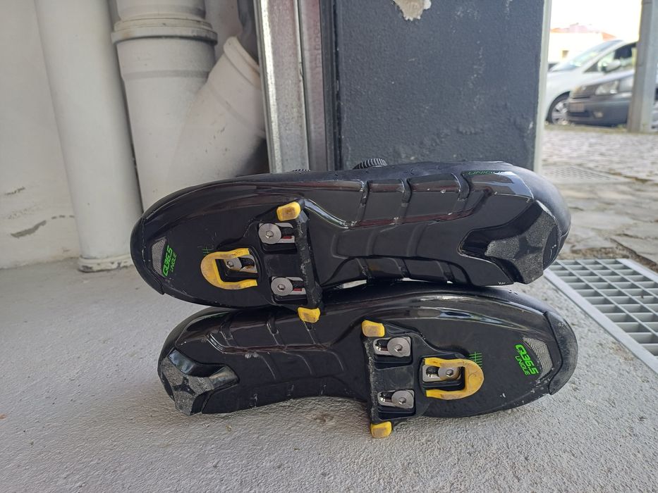 Sapatos de ciclismo de estrada Q36.5