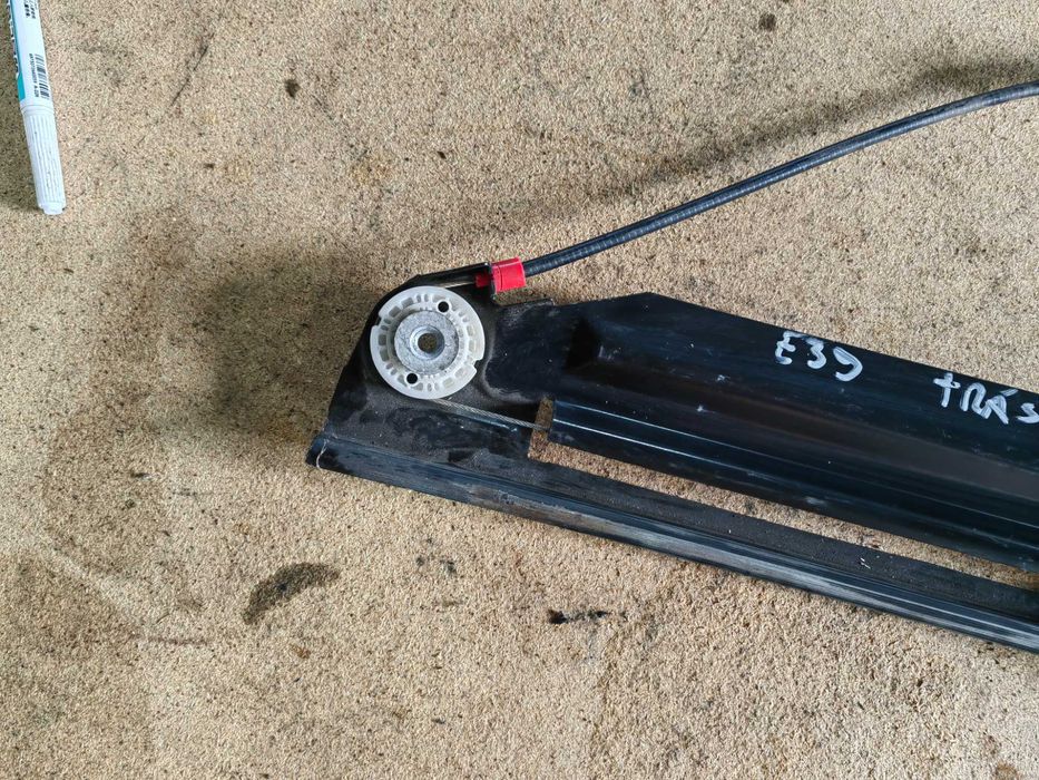 Elevador BMW serie 5 E39 traseiro esquerdo