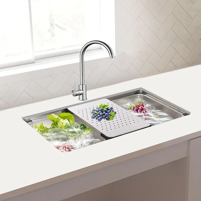 Кухонная мойка из нержавеющей стали с корзиной для слива и врезной сто