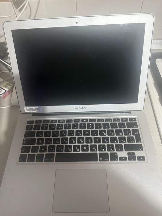 MacBook air 13 air 14 під ремонт або на запчастини