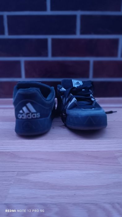Buty Adidas  (UŻYWANE)