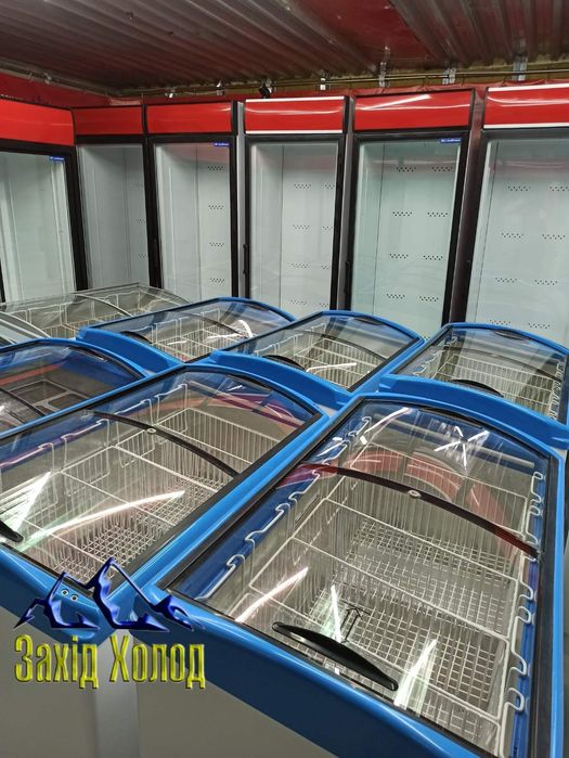 Холодильна вітрина.шафа вітрини холодильні шкаф витрина холодильник