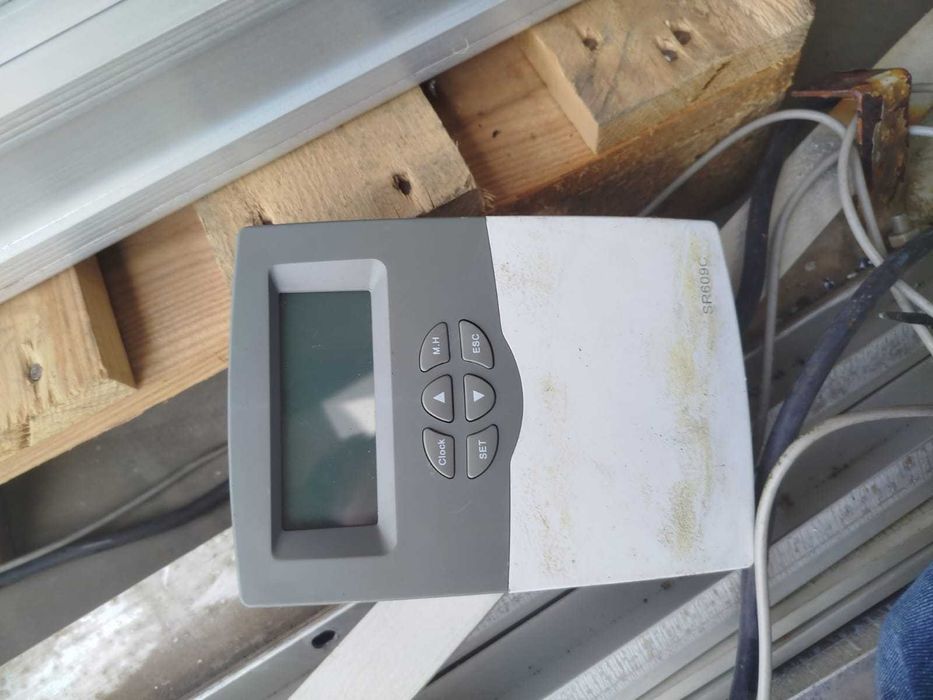 Sistema Solar Térmico - 2 Painéis 2x1m + Controlador