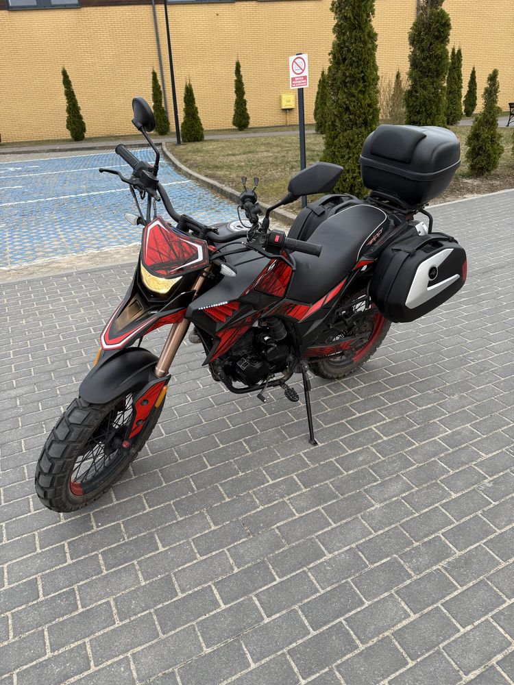 zipp vz 5 w Twojej okolicy? Sprawdź kategorię Motocykle i