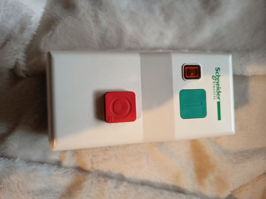 Motor de arranque Schneider