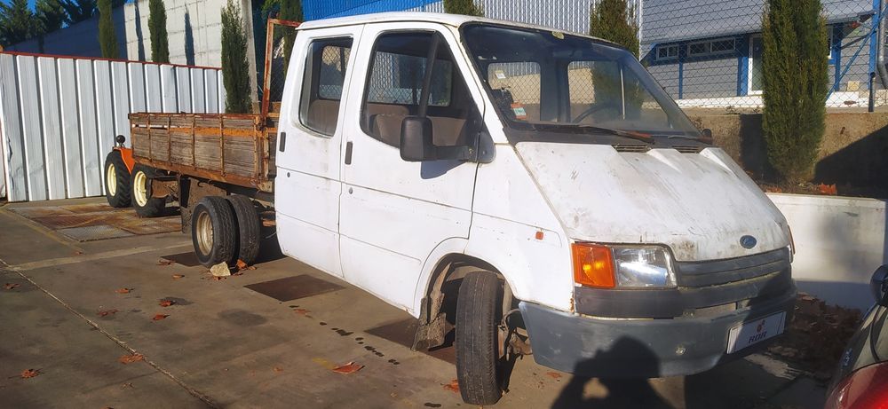 Ford Transit L rodado duplo