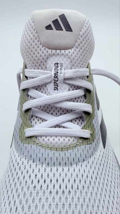 Кросівки Adidas Supernova Stride