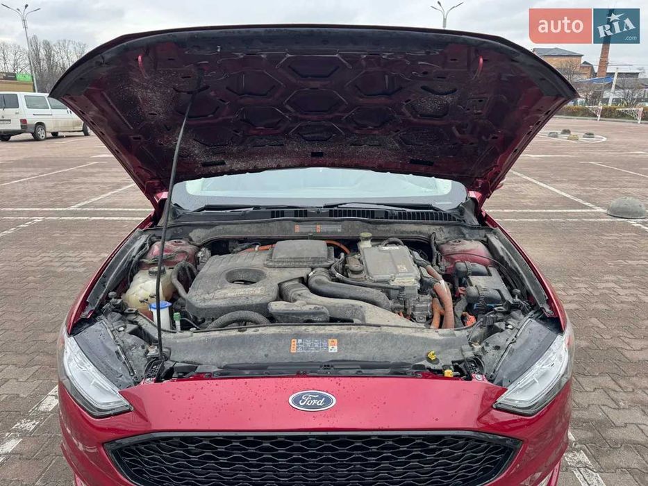 Продам FORD Fusion Plug-In Hybrid  TITANIUM