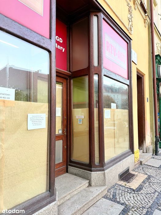 Ścisłe centrum  Świdnicy! Lokal z witryną na płytę rynku!