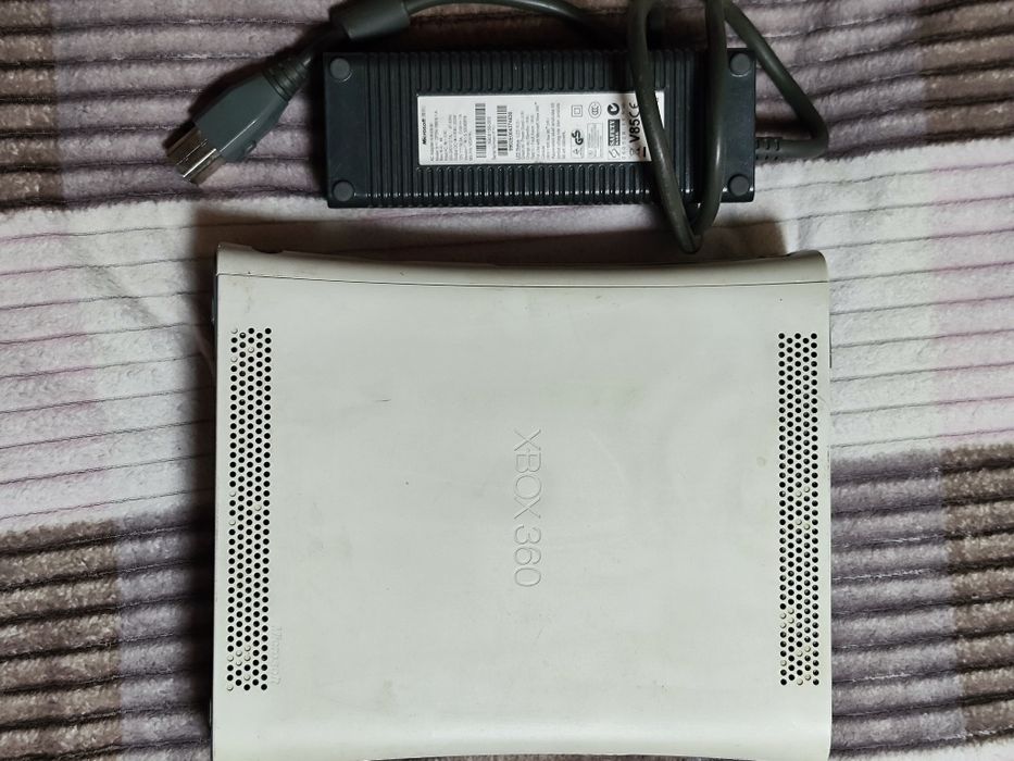 Блок живлення, Xbox 360
