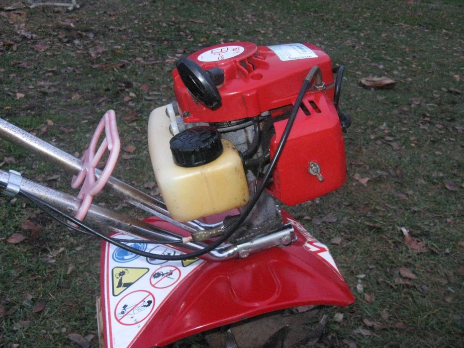 glebogryzarka spalinowa mantis