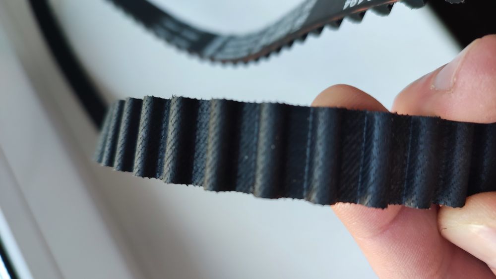 Продам ремень ГРМ Bosch 1987949194