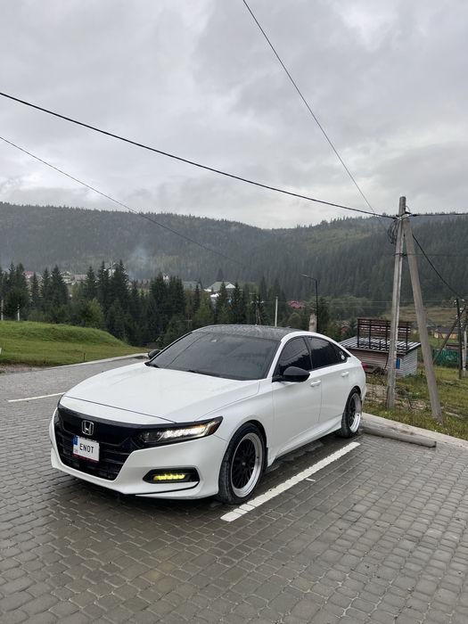 Honda accord 10 sport