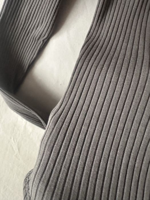 Сіре боді в рубчик zara розмір s