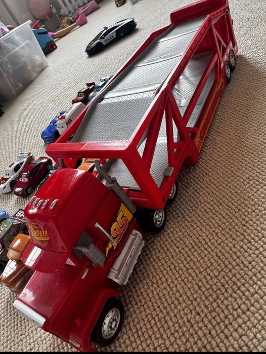 Cars, тачки Mac маквин Mater   Fillmore Sally Red