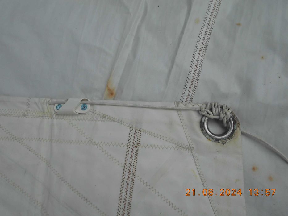 Sprzedam żagiel FOK na sztywny sztag  1015/388/930