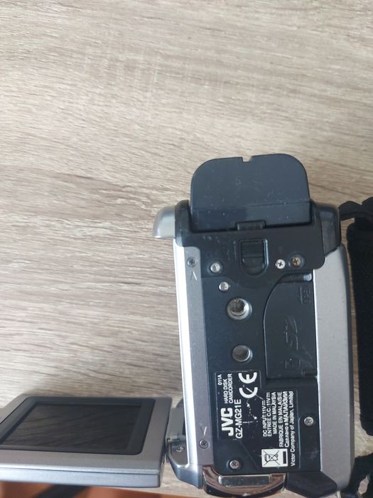 Продам камеру JVC GZ-MG21E