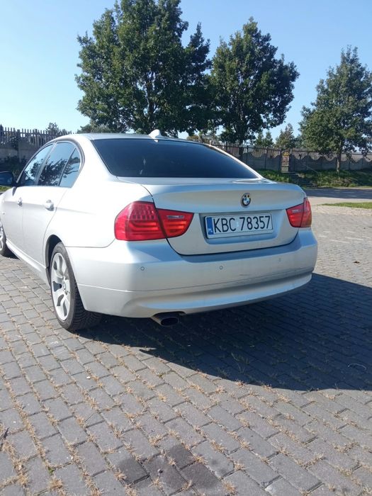 BMW E90 318D 2009r.