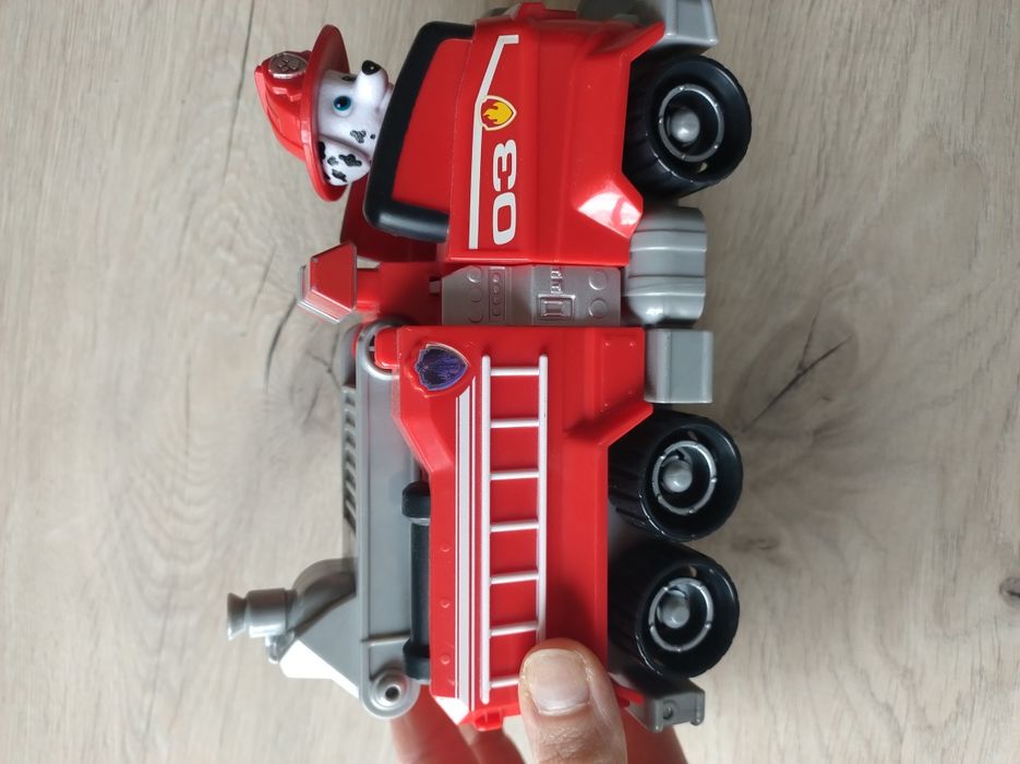 Wóz strażacki Psi patrol wyrzutnia
