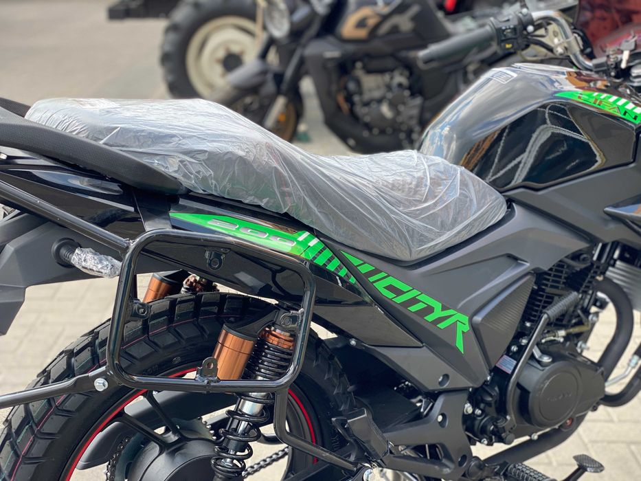 Мотоцикл LIFAN City-r 200/2025 рік випуску