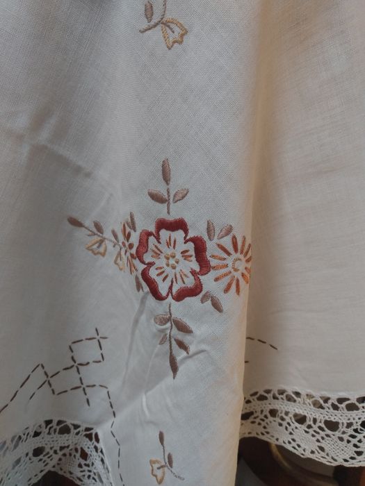 Obrus Serweta Szydełko Kwiaty.