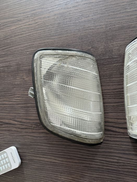Поворотники рестайл на w124