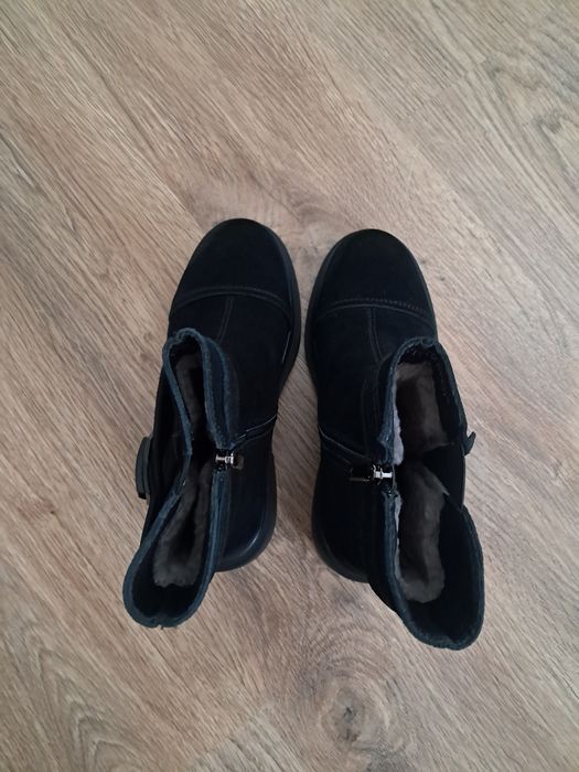 Шкіряне зимове взуття