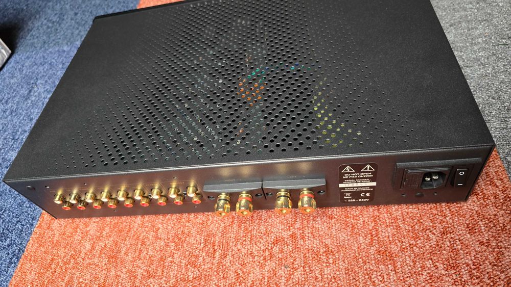 Wzmacniacz stereo Atoll IN100 SE