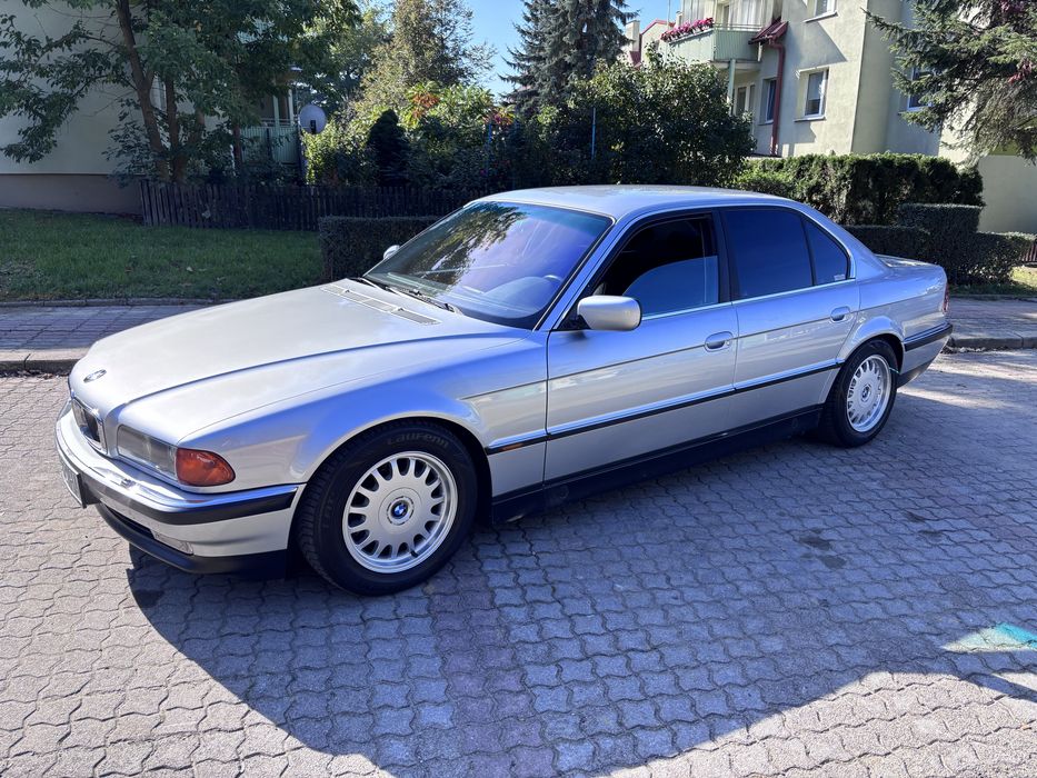 BMW Seria 7