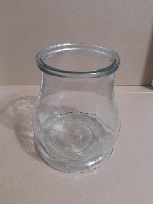 Jarra de vidro transparente442753326861537280